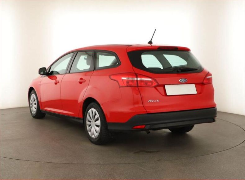 Ford Focus - hlavní fotka