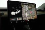 Tesla Model 3 - fotka číslo 13