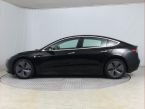 Tesla Model 3 - fotka číslo 2