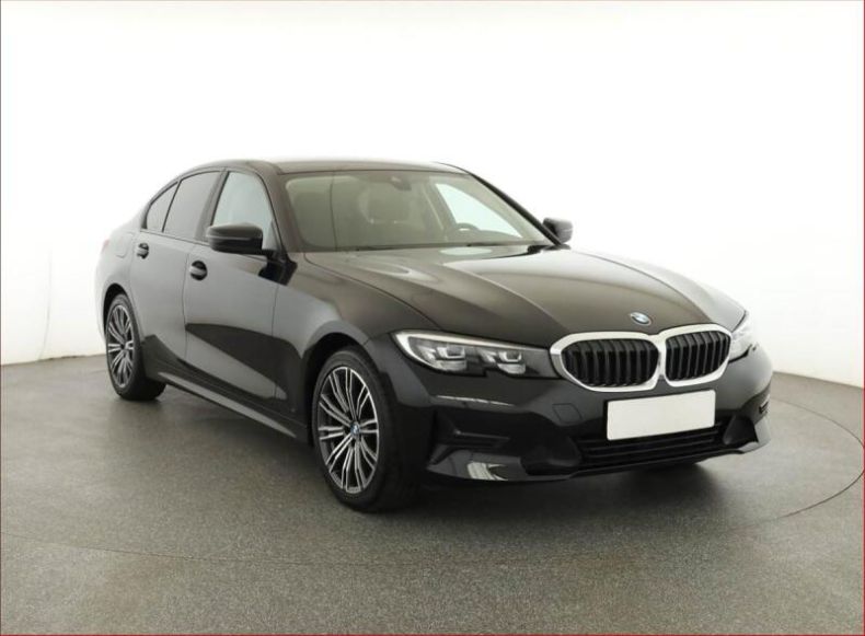 BMW Řada 3 - hlavní foto