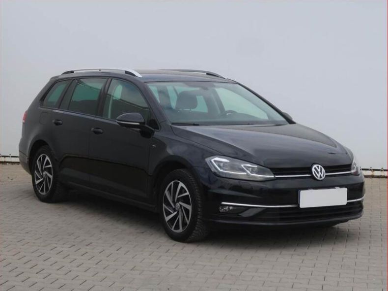 Volkswagen Golf - hlavní fotka inzerátu