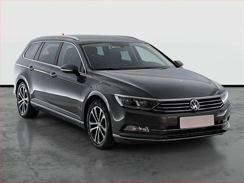 Volkswagen Passat - hlavní fotka inzerátu