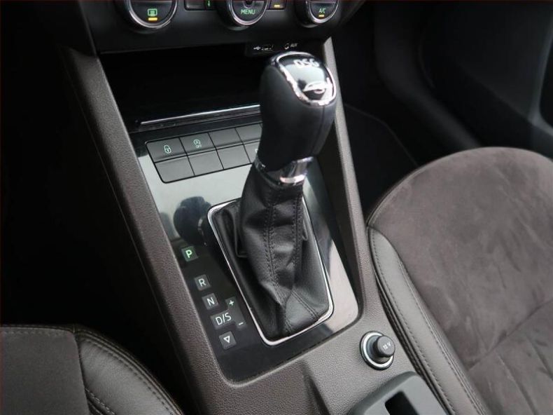 Škoda Octavia - hlavní fotka