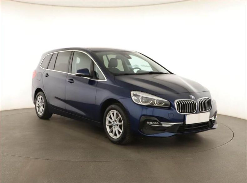 BMW Řada 2 - hlavní foto