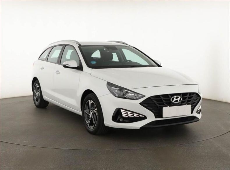 Hyundai i30 - hlavní foto
