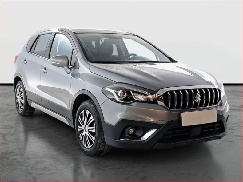 Suzuki SX4 - hlavní foto