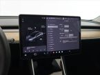 Tesla Model 3 - fotka číslo 17