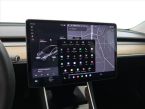 Tesla Model 3 - fotka číslo 24