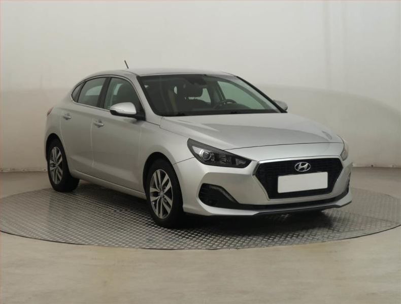 Hyundai i30 - hlavní foto