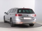 Volkswagen Passat - fotka číslo 3