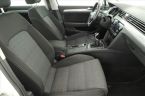 Volkswagen Passat - fotka číslo 6