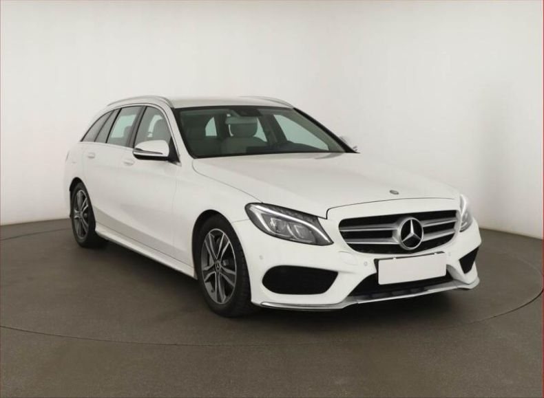 Mercedes Třída C - hlavní foto