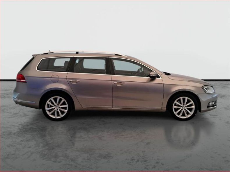 Volkswagen Passat - hlavní fotka