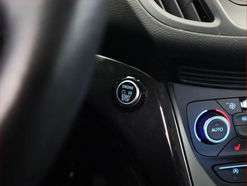 Ford Kuga - hlavní fotka