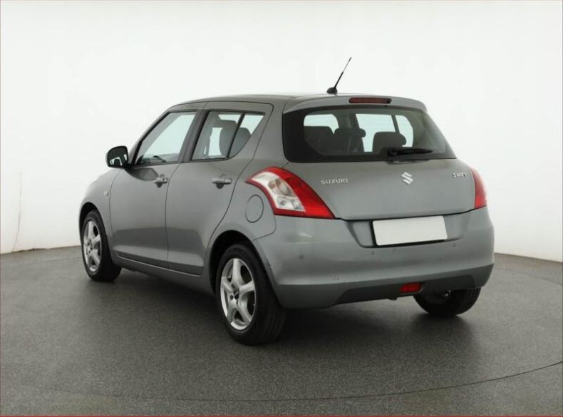 Suzuki Swift - hlavní fotka