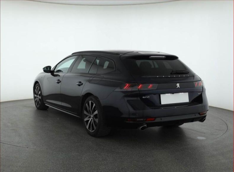 Peugeot 508 - hlavní fotka
