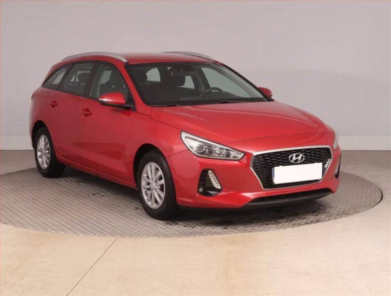 Hyundai i30 - hlavní foto