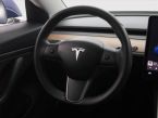 Tesla Model 3 - fotka číslo 19