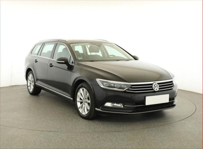 Volkswagen Passat - hlavní fotka inzerátu