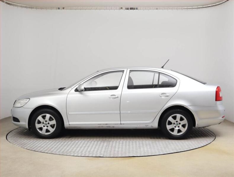 Škoda Octavia - hlavní fotka