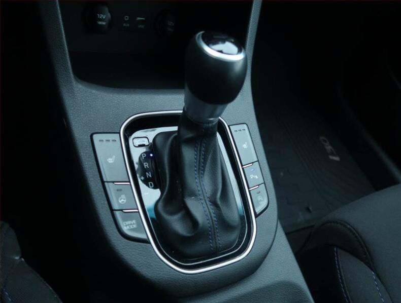 Hyundai i30 - hlavní fotka