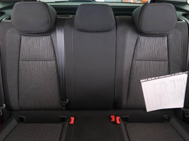 Škoda Karoq - hlavní fotka