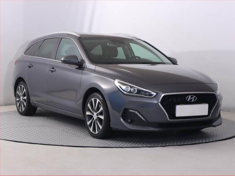 Hyundai i30 - hlavní fotka inzerátu