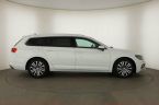Volkswagen Passat - fotka číslo 5