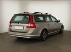 Volvo V70 - fotka číslo 4
