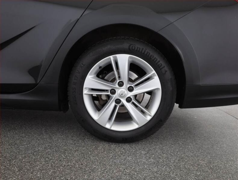 Opel Insignia - hlavní fotka