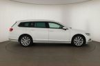 Volkswagen Passat - fotka číslo 5