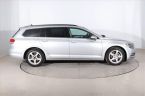 Volkswagen Passat - fotka číslo 5
