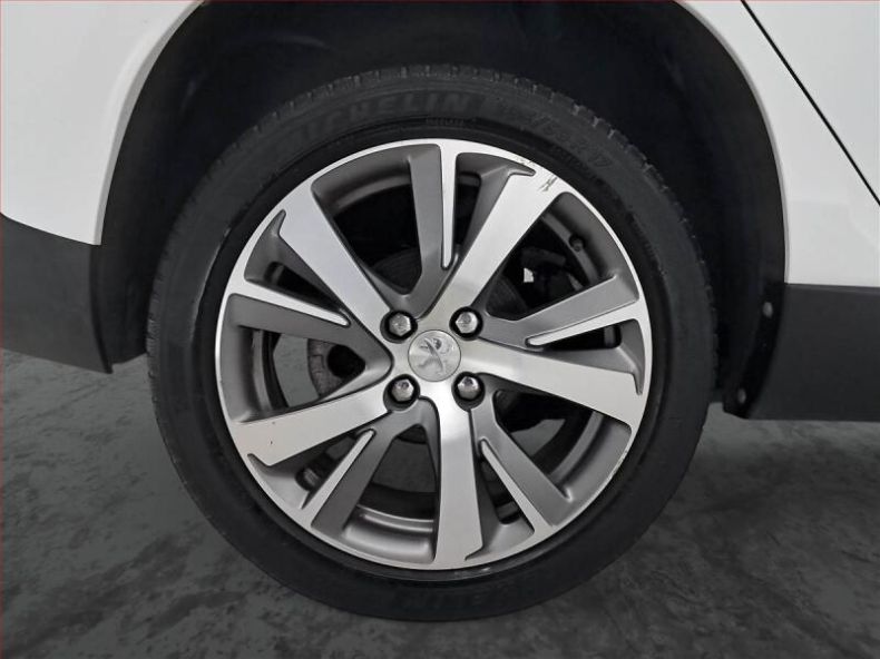 Peugeot 2008 - hlavní foto