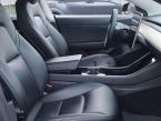 Tesla Model 3 - fotka číslo 8
