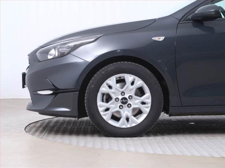 Kia Cee'd - hlavní fotka