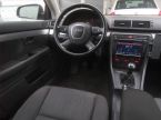 Audi A4 - fotka číslo 6