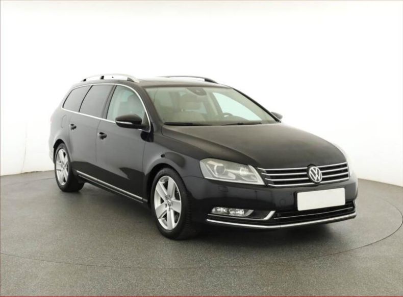 Volkswagen Passat - hlavní fotka inzerátu