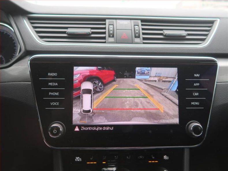 Škoda Superb - hlavní fotka