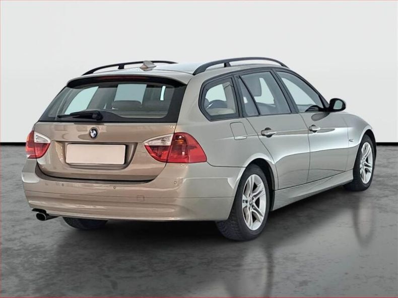 BMW Řada 3 - hlavní fotka