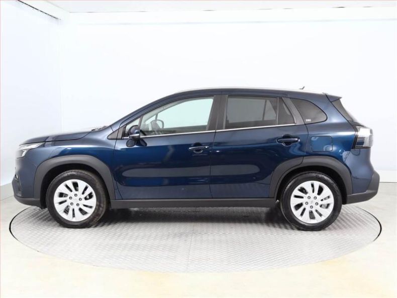 Suzuki SX4 - hlavní fotka