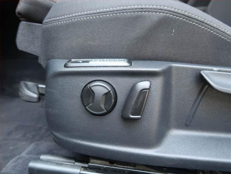 Volkswagen Passat - hlavní fotka