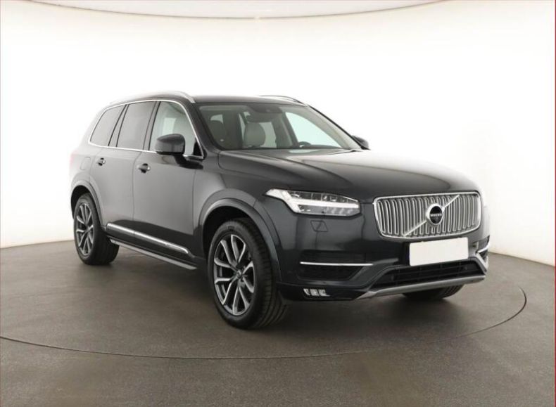 Volvo XC90 - hlavní foto