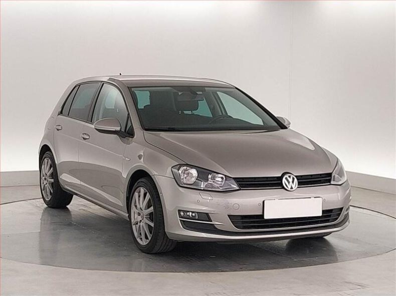 Volkswagen Golf - hlavní fotka inzerátu