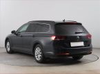 Volkswagen Passat - fotka číslo 3