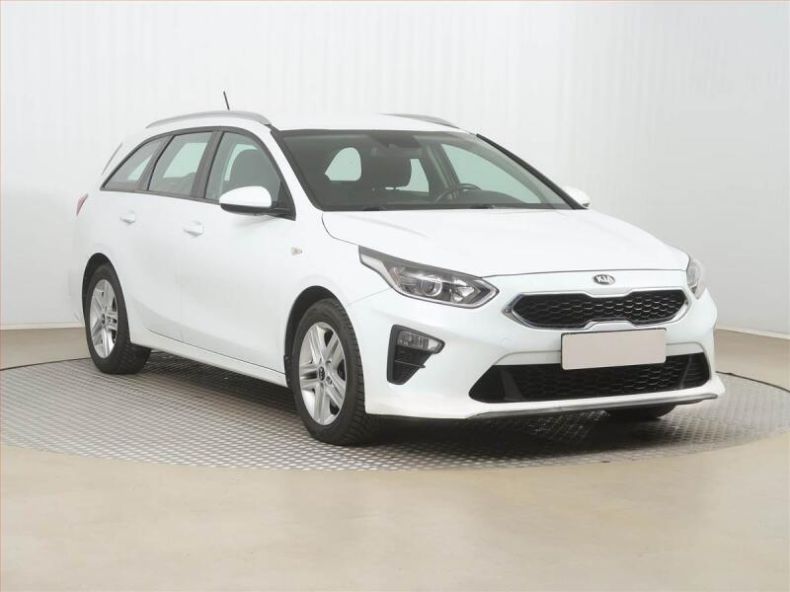 Kia Cee'd - hlavní foto