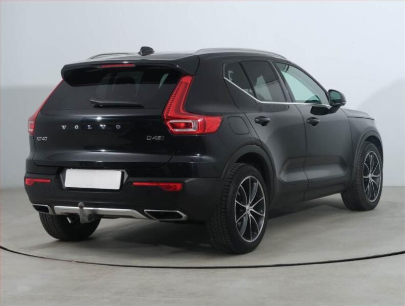 Volvo XC40 - hlavní fotka