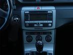Volkswagen Passat - fotka číslo 11