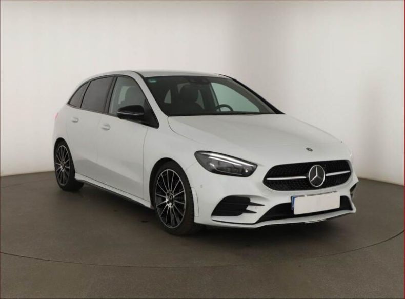 Mercedes Třída B - hlavní foto