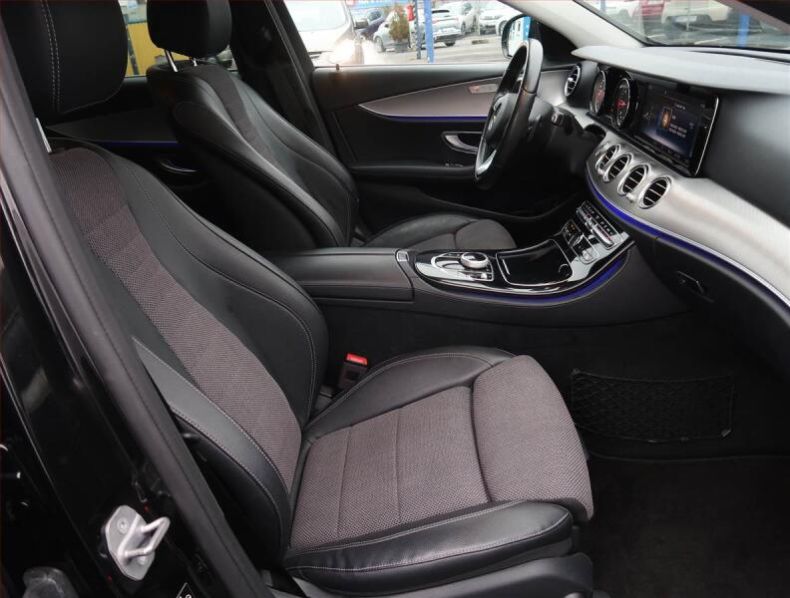 Mercedes Třída E - hlavní fotka