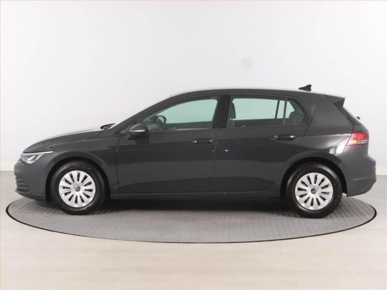 Volkswagen Golf - hlavní fotka